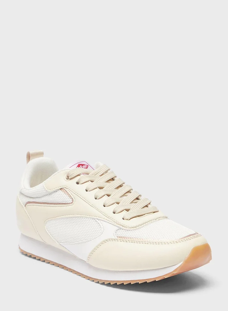 لي كوبر Lace Up Low Top Sneakers