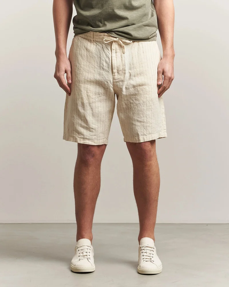 Regular Fit Designed For Relaxed Everyday Comfort