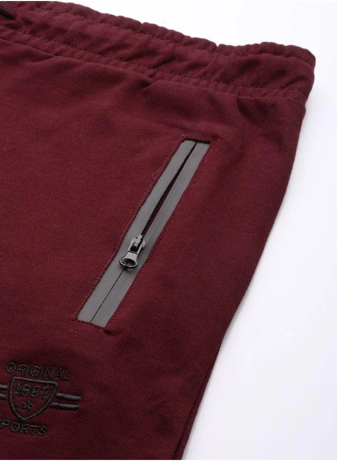 The Indian Garage Co Men Slim Fit Solid Mid-Rise Stretchable Knitted Jogger Trousers