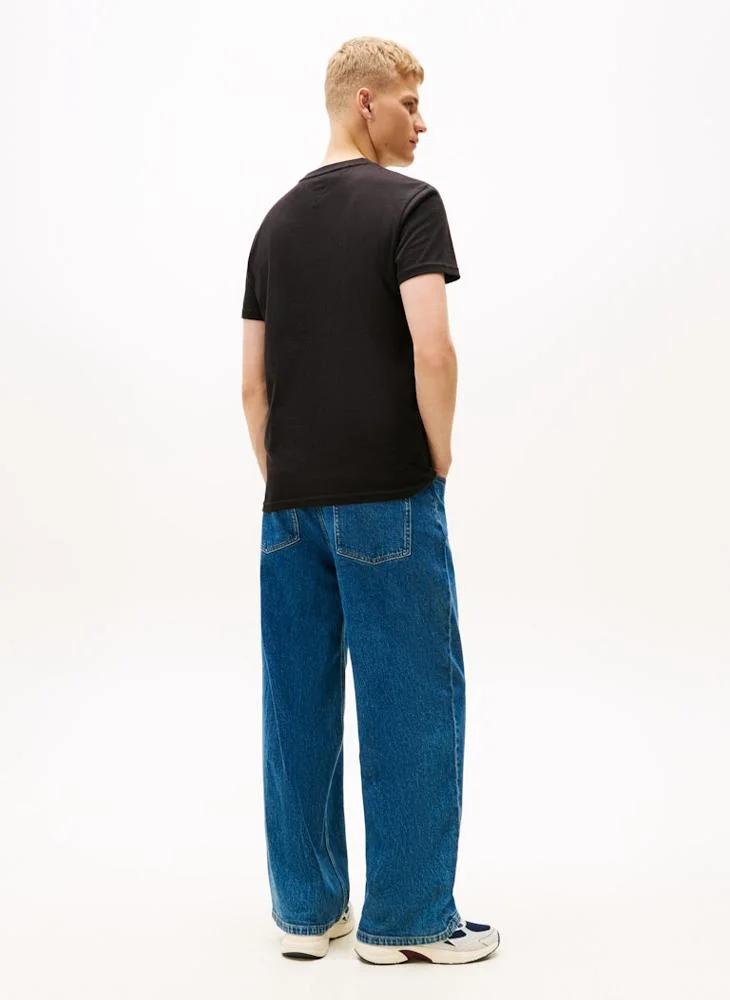TOMMY JEANS Graphic Crew Neck T-Shirt