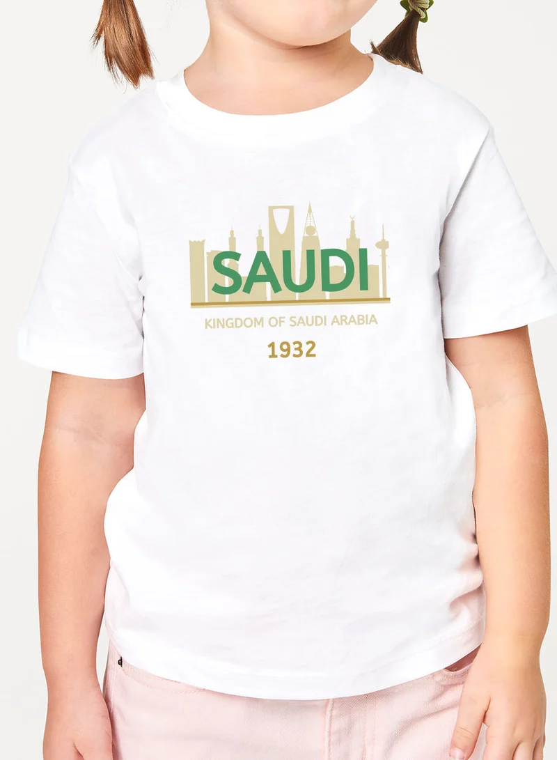 لوحة تيشيرت قطن للأطفال مناسب للأولاد والبنات لمناسبة اليوم الوطني السعودي أو للفخر بالانتماء للوطن في كل الأوقات