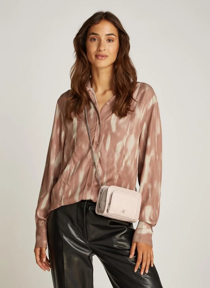 كالفن كلاين جينز Utility Detial Crossbody
