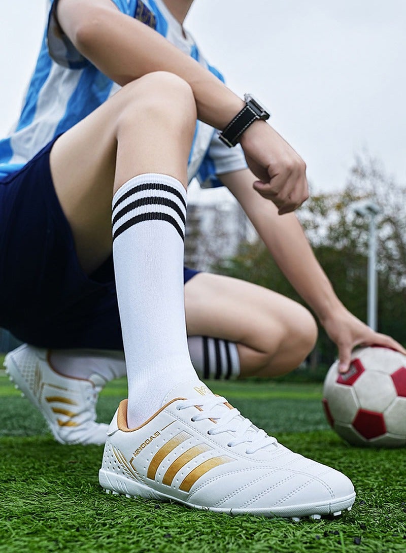 New Low Top wear-resistant Synthetic Lace Up Anti slip Football Shoes Sneakers  - Image 3