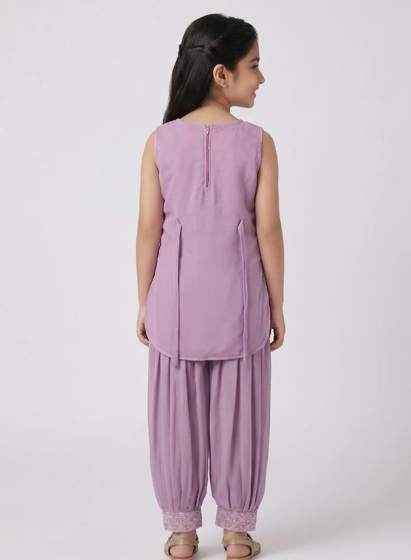 بيبي كلو Girls Purple Embroidered Ethnic Kurta Set