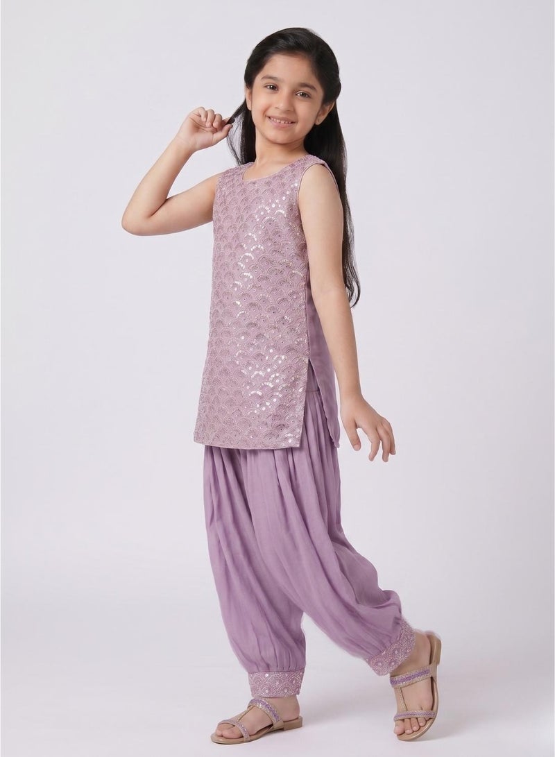 babyqlo Girls Purple Embroidered Ethnic Kurta Set - Image 3