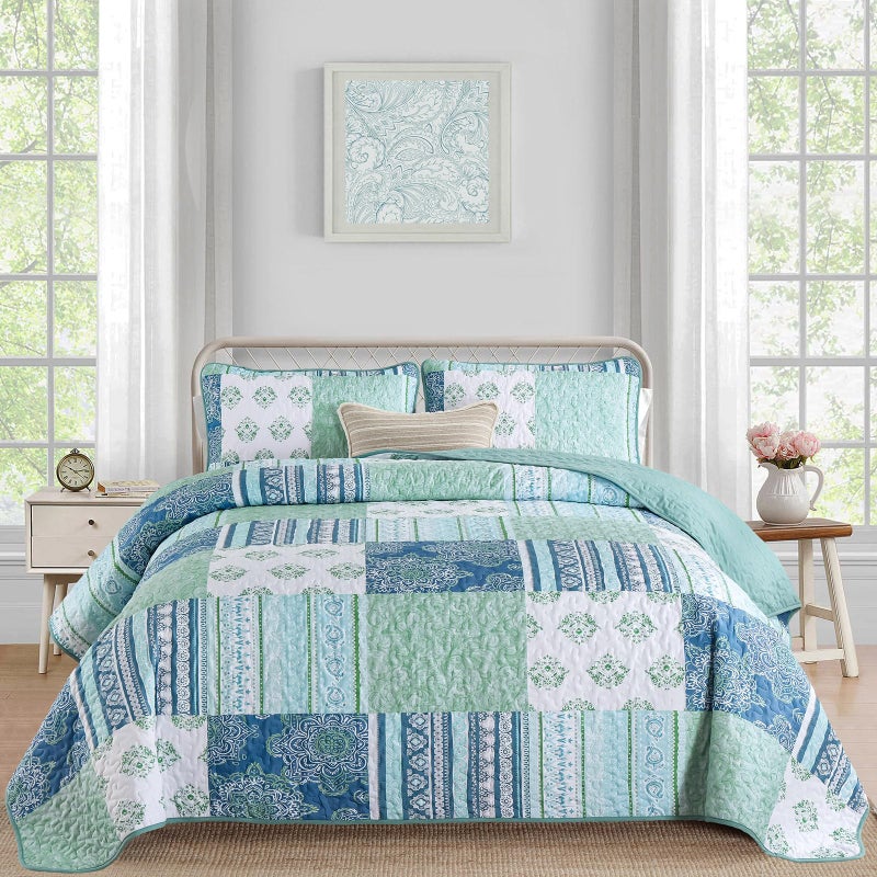 Dintszyayue Green Quilt Set King Size, Boho Plaid Patchwork Bedspreads Coverlet Set,3 Pieces Soft Lightweight Microfiber Quilt Bedding Set for All Seasons,1 Quilt and 2 Pillow Shams-104 x90 - Image 2