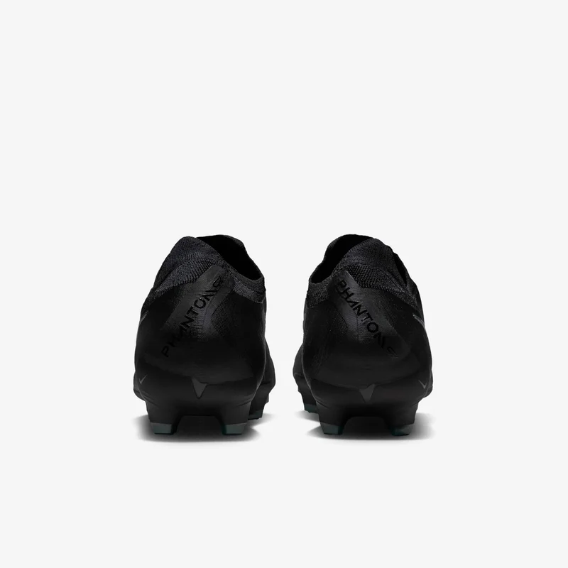 Nike Black Men's Phantom GX 2 Pro Firm Ground Football Shoes for Men | Best Price UAE