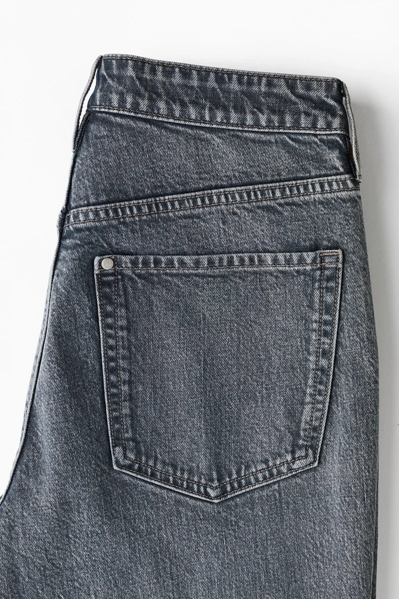 اتش اند ام جينز بخصر عالي وقصّة سلِم