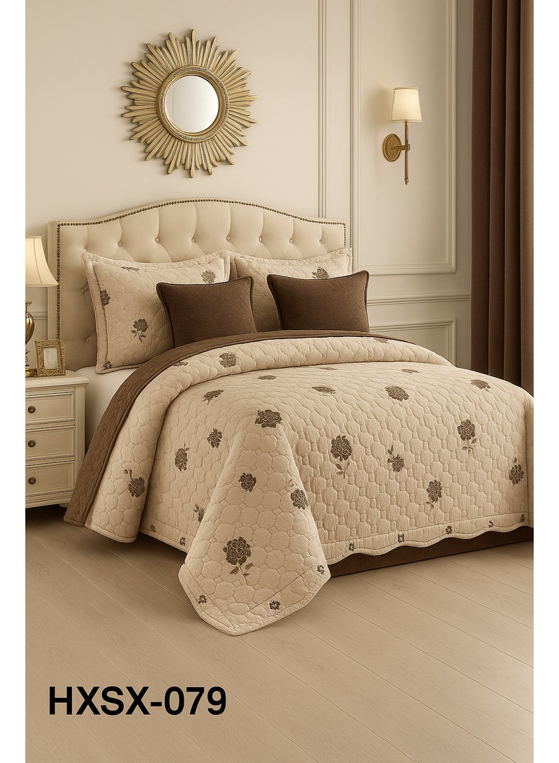 Moon Luxury 6-Piece Bedding Set – Elegant Quilted Floral Comforter with Pillow and Cushion Covers, Classic Design to Add a Sophisticated Touch to Your Bedroom - Image 3