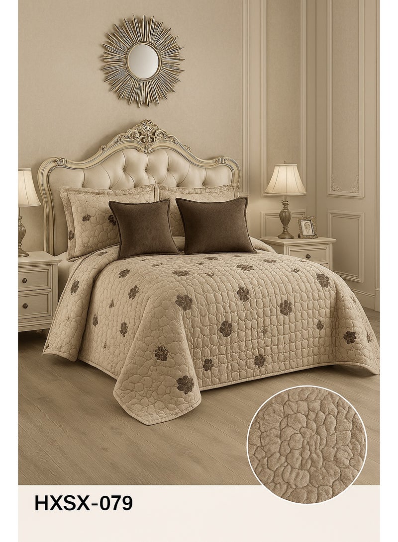 Moon Luxury 6-Piece Bedding Set – Elegant Quilted Floral Comforter with Pillow and Cushion Covers, Classic Design to Add a Sophisticated Touch to Your Bedroom - Image 1