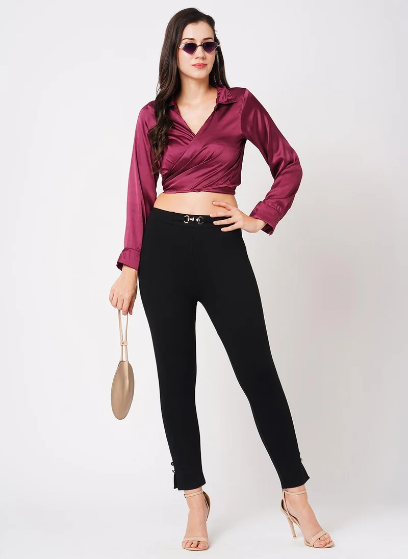 جلو باص بنطلون ضيق نسائي