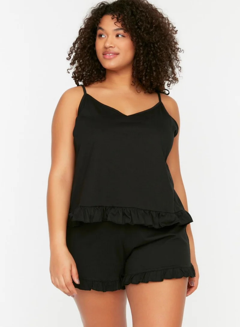 Trendyol Curve Ruffle Detail Top & Shorts Set