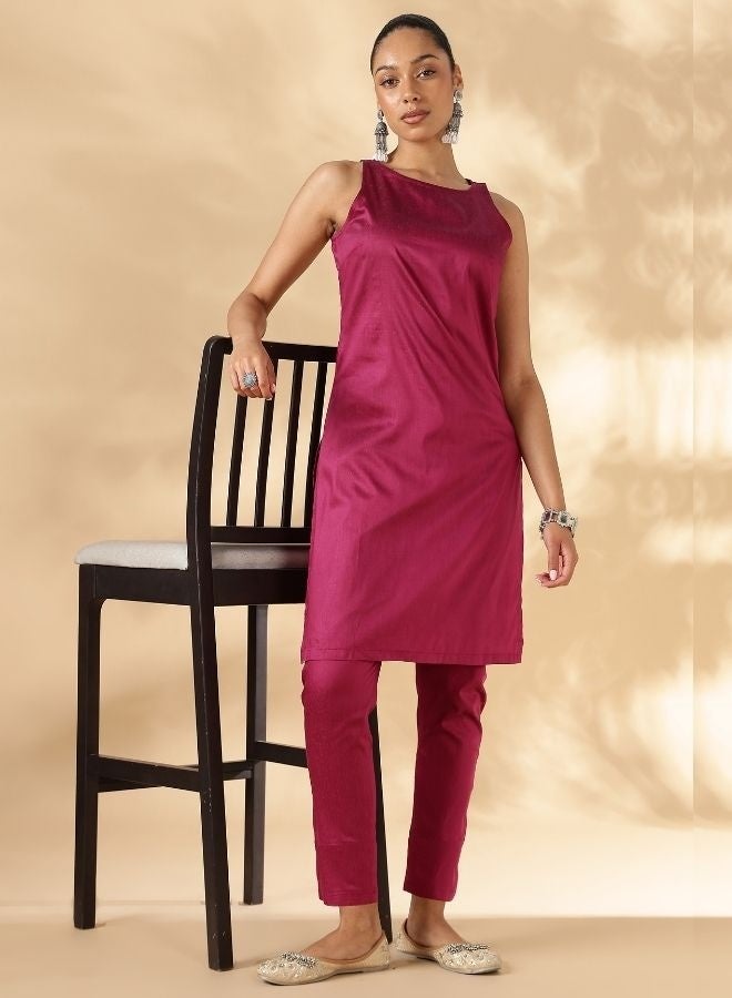 Abhishti Pink Solid In cut kurta with Narrow Straight Pants - Image 4