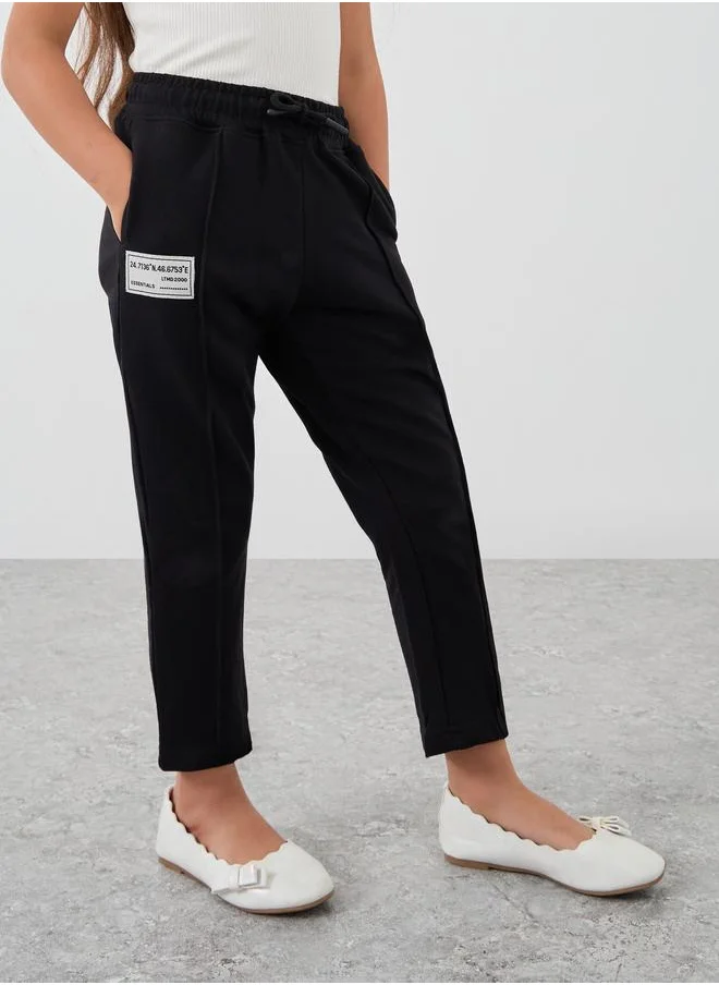 ستايلي Styli Girls Black Solid Drawstring Waist Joggers with Front Seam