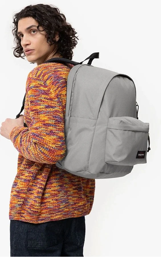 ايستباك DayPak'r Snow Grey Backpack EK0A5BG40O11