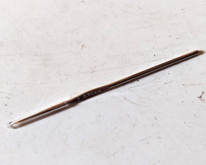 Generic Steel Crochet HooksAari Imported Needle 7 0 95mm  - Image 1