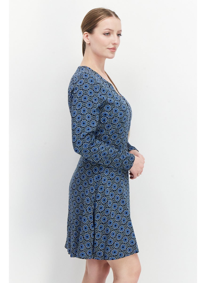 Pepe Jeans Women Floral Print Casual Mini Dress, Navy Combo  - Image 2