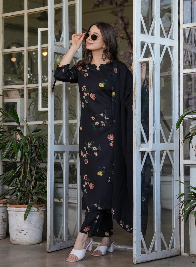 Women's Silk blend Black printed straight kurta with pant and dupatta sets - Image 3