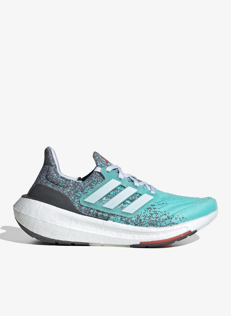 اديداس أحذية ألترابوست لايت