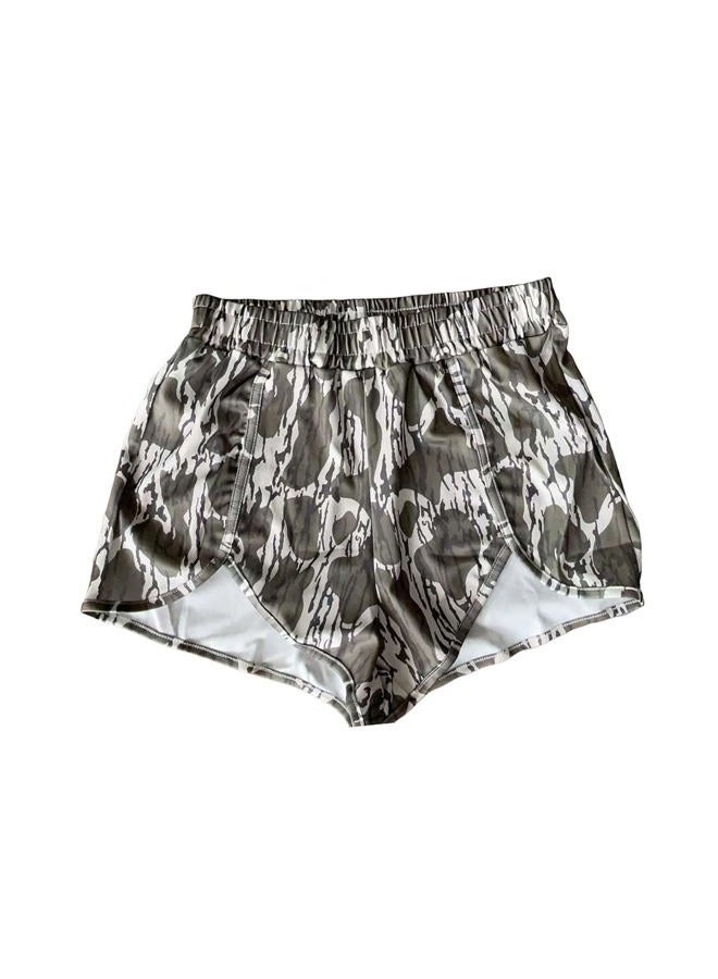 RICHTRUE Camo Boxer Shorts Women Cute Graphic Y2k Shorts Colorful Summer Bottoms 2025 Trendy, Grey, M - Image 4