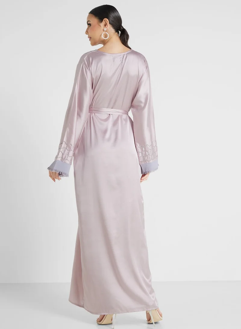 hayas closet Embroidered Belted Jalabiya
