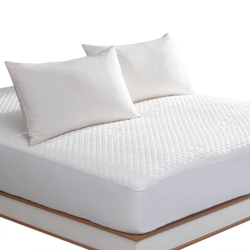 California King Size Waterproof Mattress Protector Rayon from Bamboo Fitted Mattress Pad Cover with Deep Pocket Up to 18