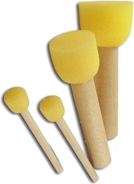 Luna Pom Pom Brush Set 4 Pieces