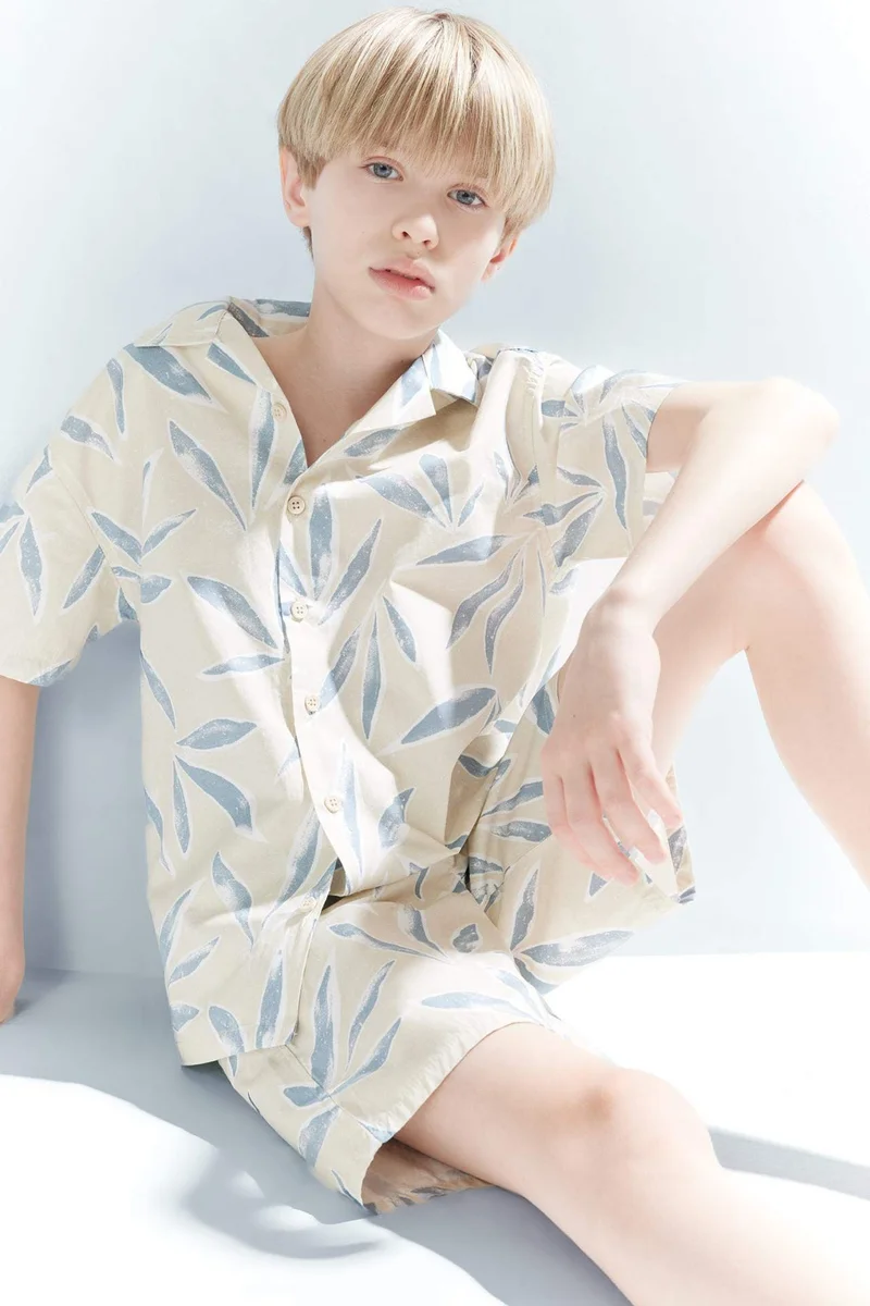 ديفاكتو Boy Oversize Polo Neck Poplin Short Sleeve Shirt