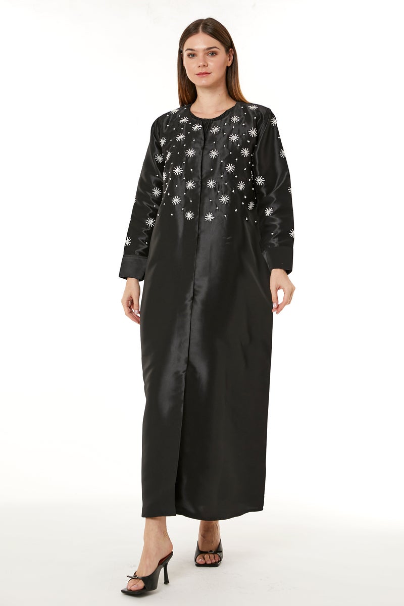 Moistreet Embroidered Satin Abaya - Image 2