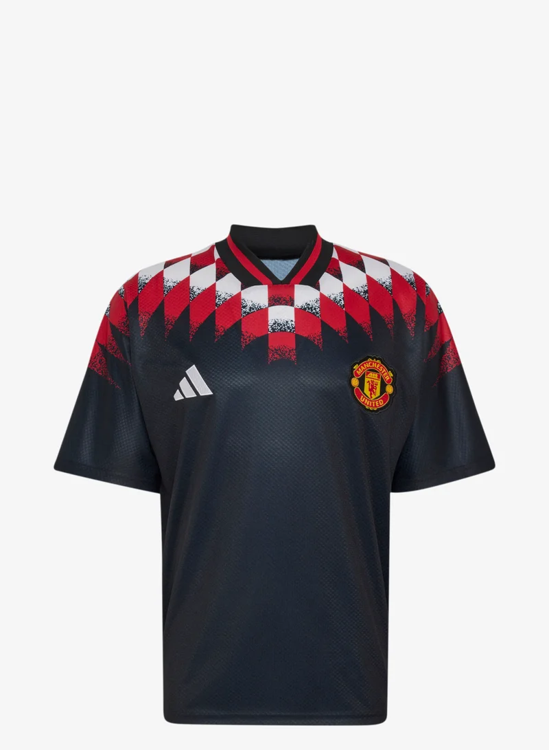 اديداس قميص Manchester United Stadium
