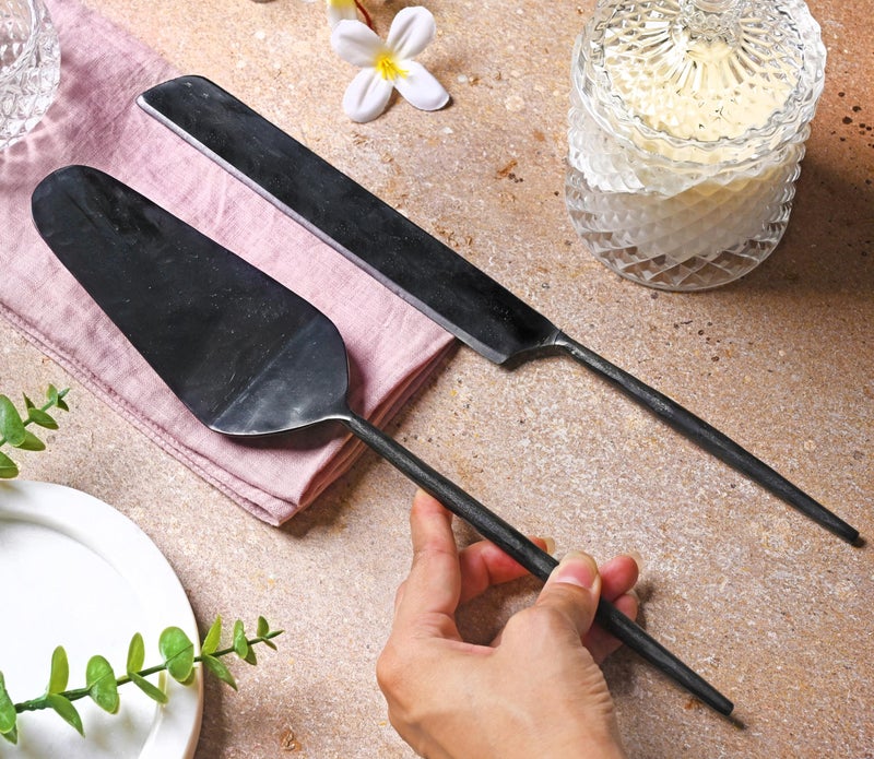 Mirra Sapphire Collection - Cake Server & Knives Set of 2 with Luxurious Gift Box (Gold) - Image 4