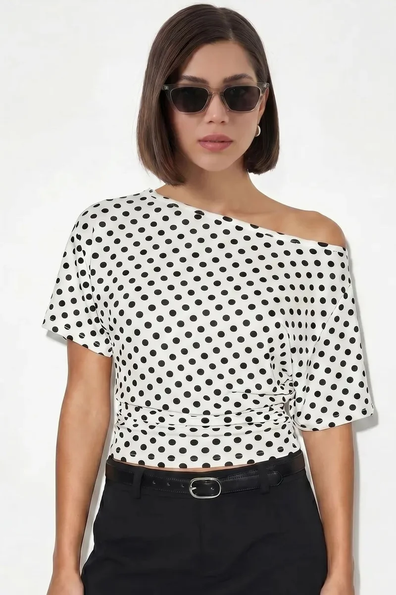 Big Dart BDART Off-Shoulder Polka Dot Oversized Blouse