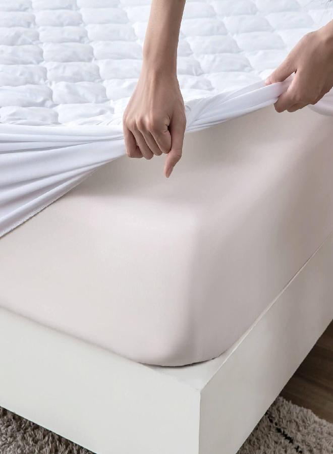 Cosy House Collection Luxury Zippered Mattress Encasement - Master Bedroom Essentials - 100% Waterproof - Rayon Derived from Bamboo - Ultimate Noiseless Comfort & Cooling (King)