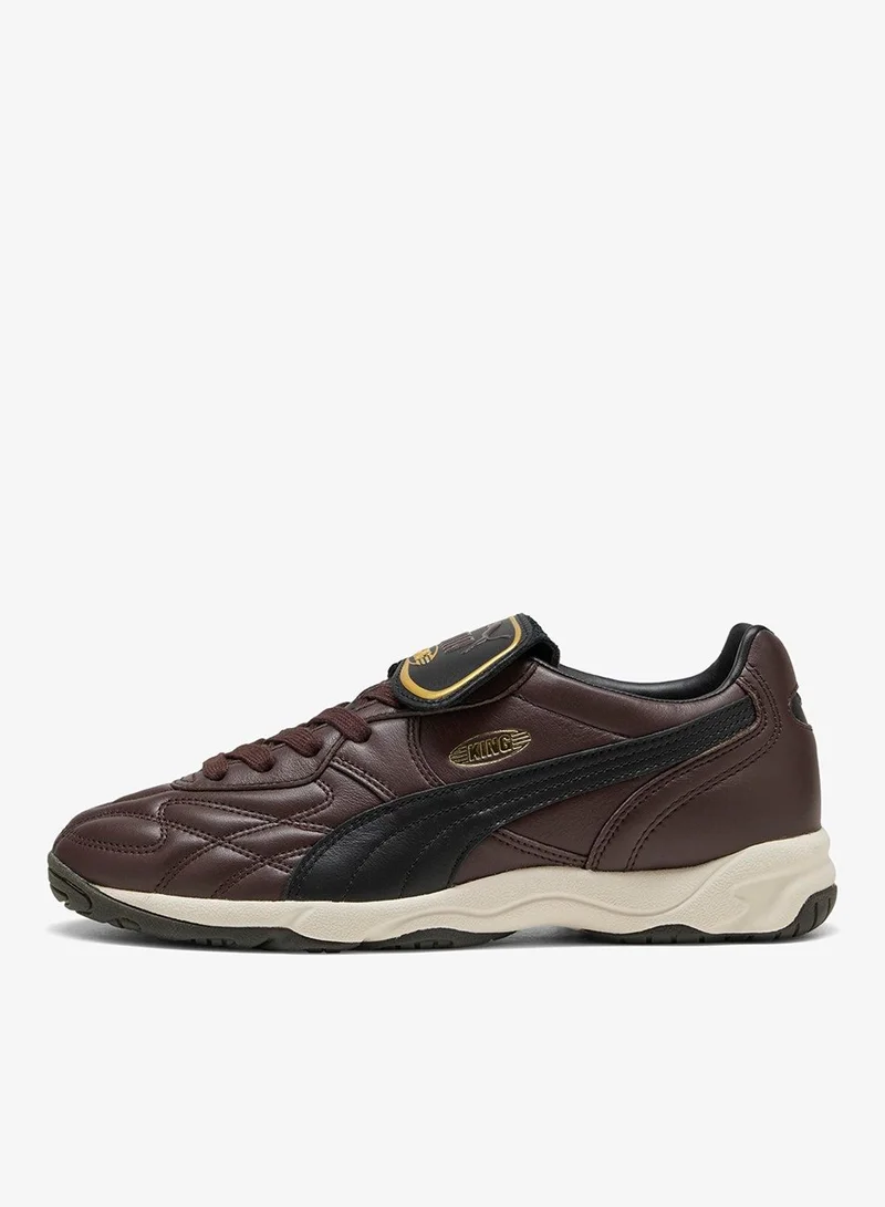 PUMA King Indoor