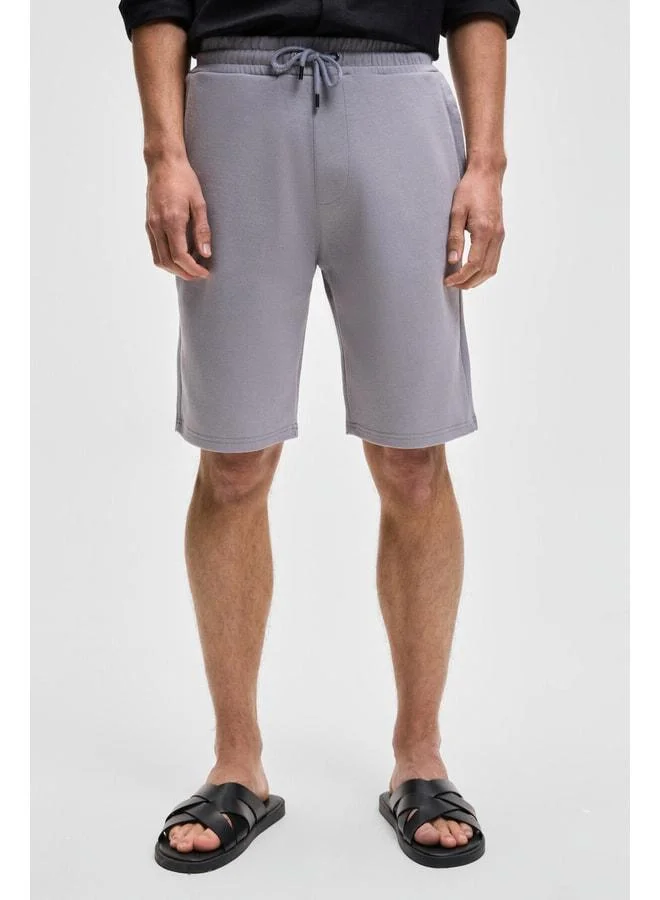 Grimelange CAMILLO Men's Pocket Zipper Elastic Waist Lilac Shorts & Bermuda.