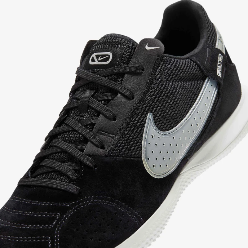 Nike Black Men's Streetago Indoor Court Football Shoes for Men | Best Price UAE