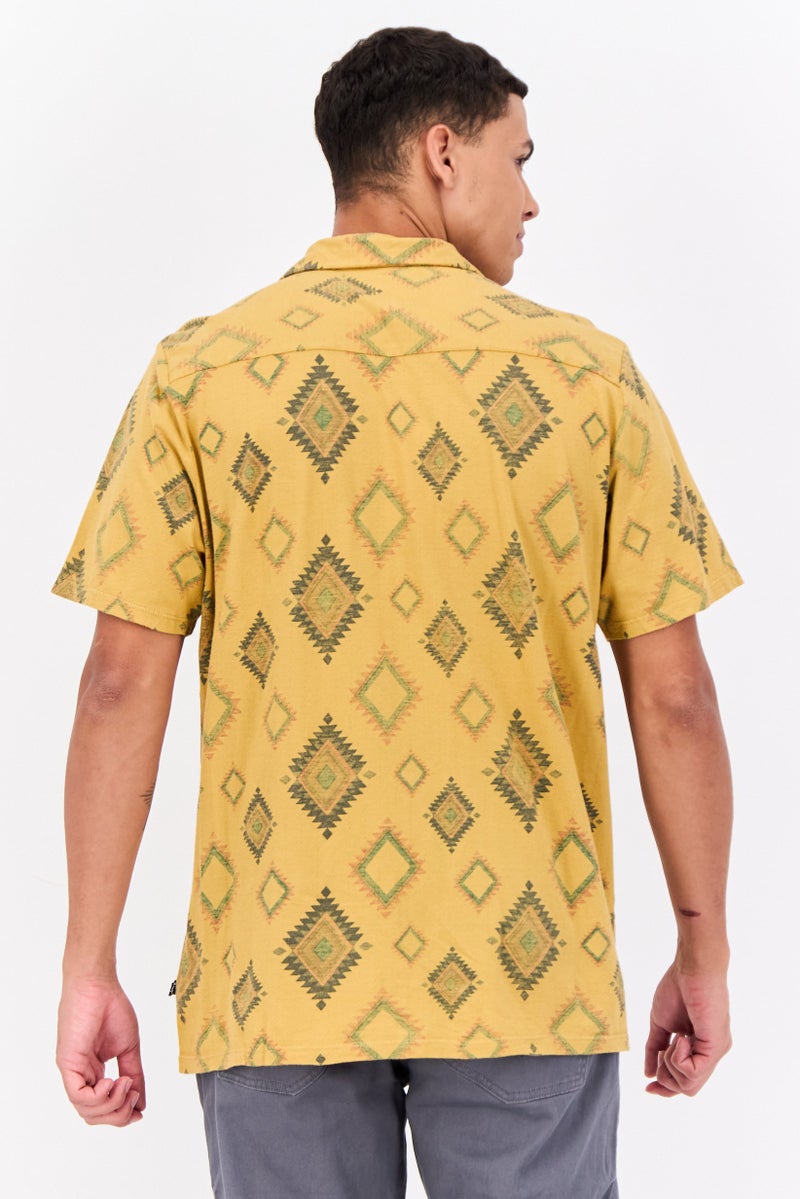 Men Regular Fit Aztec Pattern Short Sleeve Casual Shirts, Multicolor