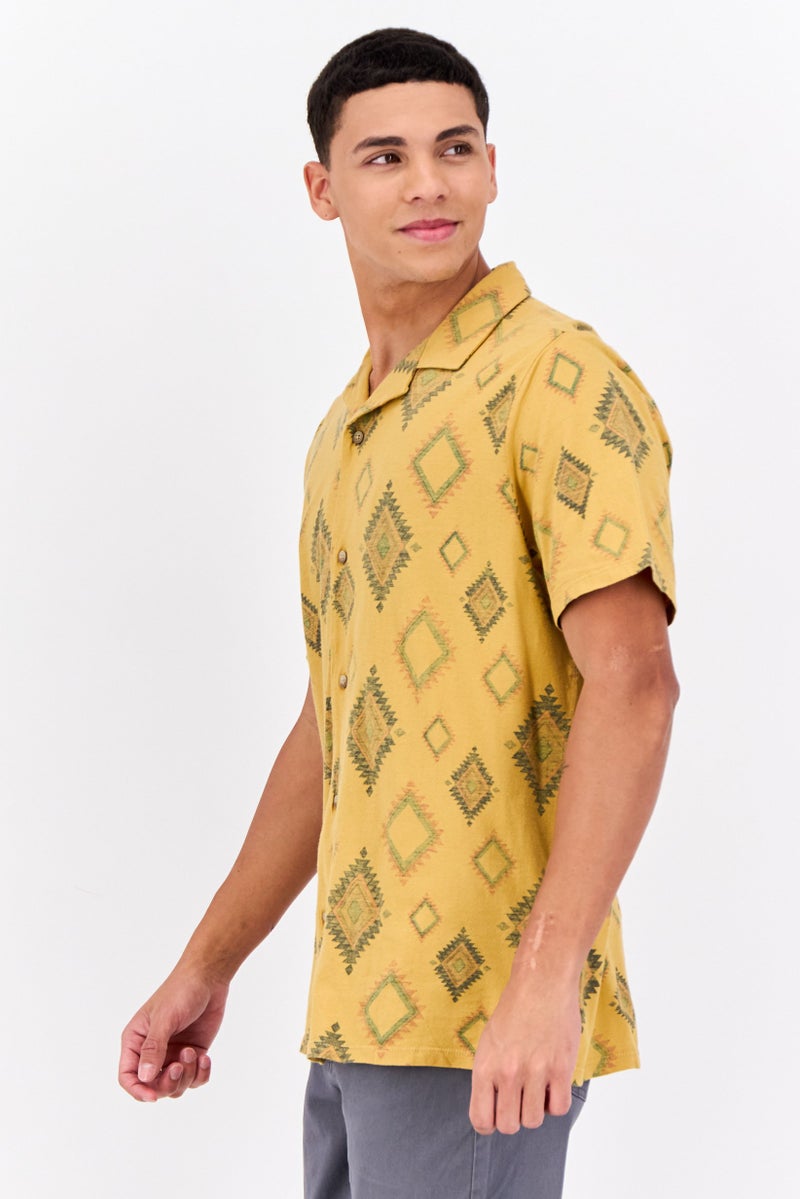 Men Regular Fit Aztec Pattern Short Sleeve Casual Shirts, Multicolor