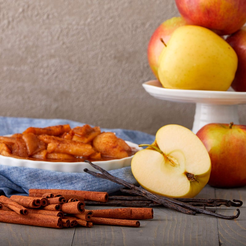 Yankee Candle Sugared Cinnamon Apple Scented, Classic 22oz Large Jar Single Wick Aromatherapy Candle, Over 110 Hours of Burn Time, Perfect for Fall and Autumn Home DÃ©cor - Image 2