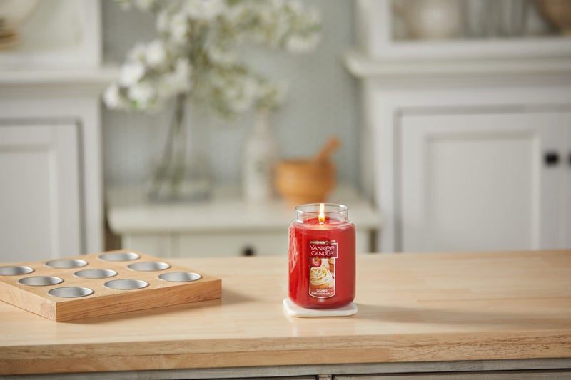 Yankee Candle Sugared Cinnamon Apple Scented, Classic 22oz Large Jar Single Wick Aromatherapy Candle, Over 110 Hours of Burn Time, Perfect for Fall and Autumn Home DÃ©cor - Image 3