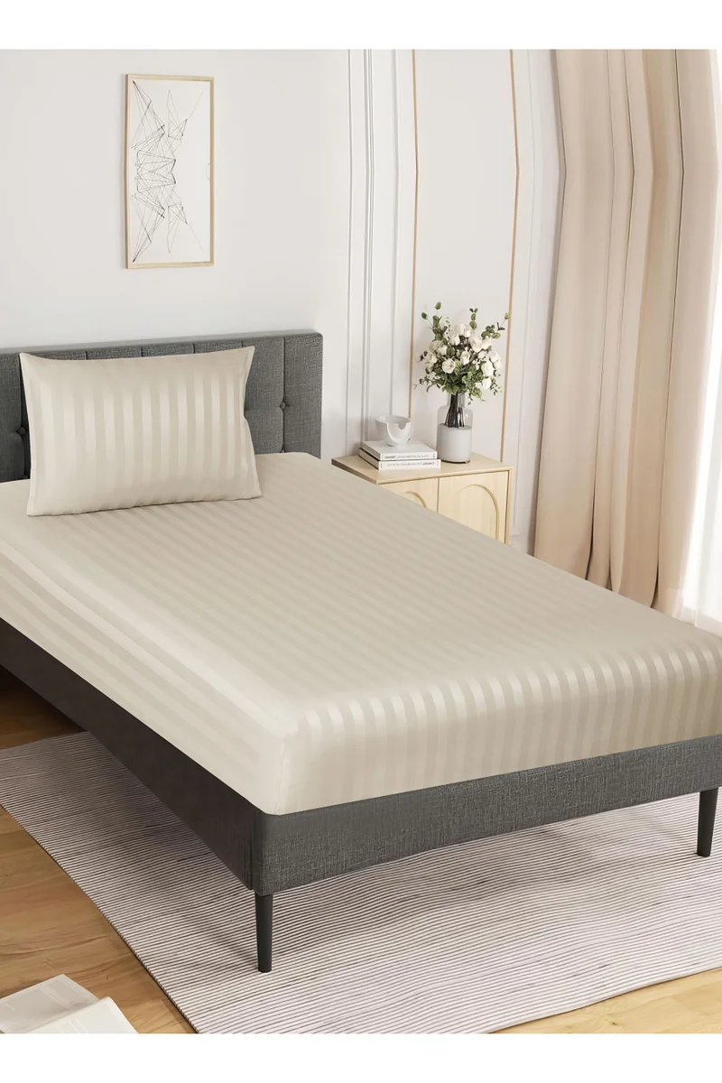 Donetella 2-Piece Striped Bedding Set – Single Fitted Sheet 120x200+30 cm with All-Around Elastic &amp; 1 Matching Pillowcases