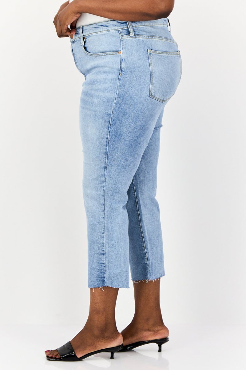 Universal Thread جينز نسائي بلس سايز بقصة عالية وقصيرة، أزرق - Image 4