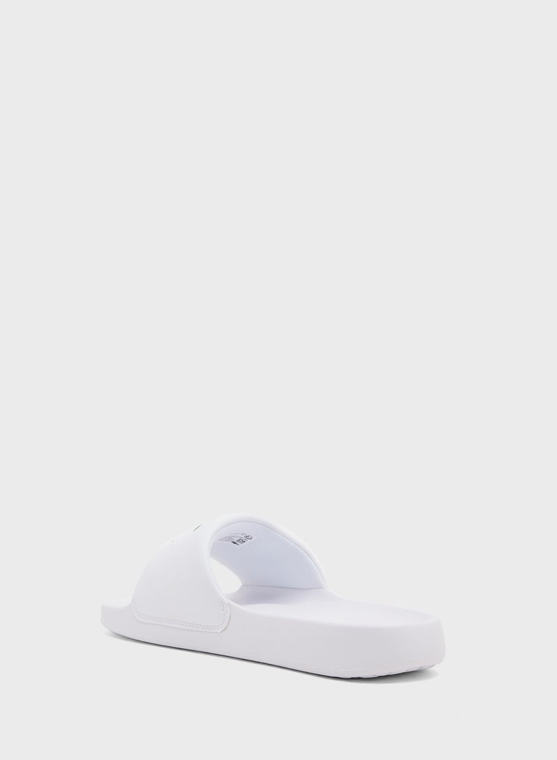 لاكوست شباشب كاجوال للتقديم - Image 2