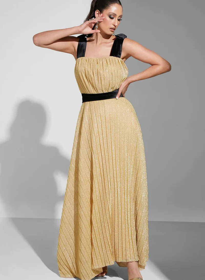 Namshi X Hadia Ghaleb Hadia Ghaleb Shimmer Pleated Strap Dress