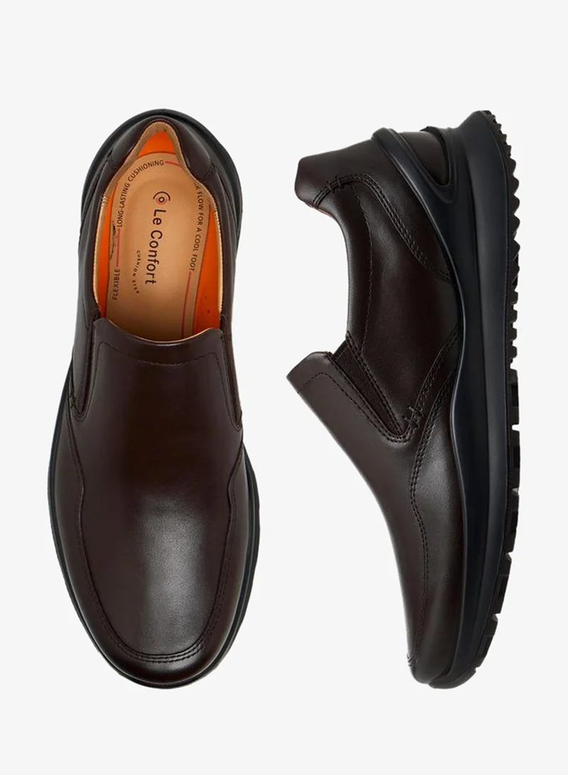 لو كونفورت أحذية رجالية جلدية سهلة الارتداء