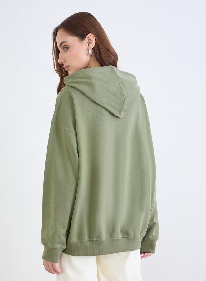 ستايلي هودي واسع أخضر بطبعة جرافيك - Image 5