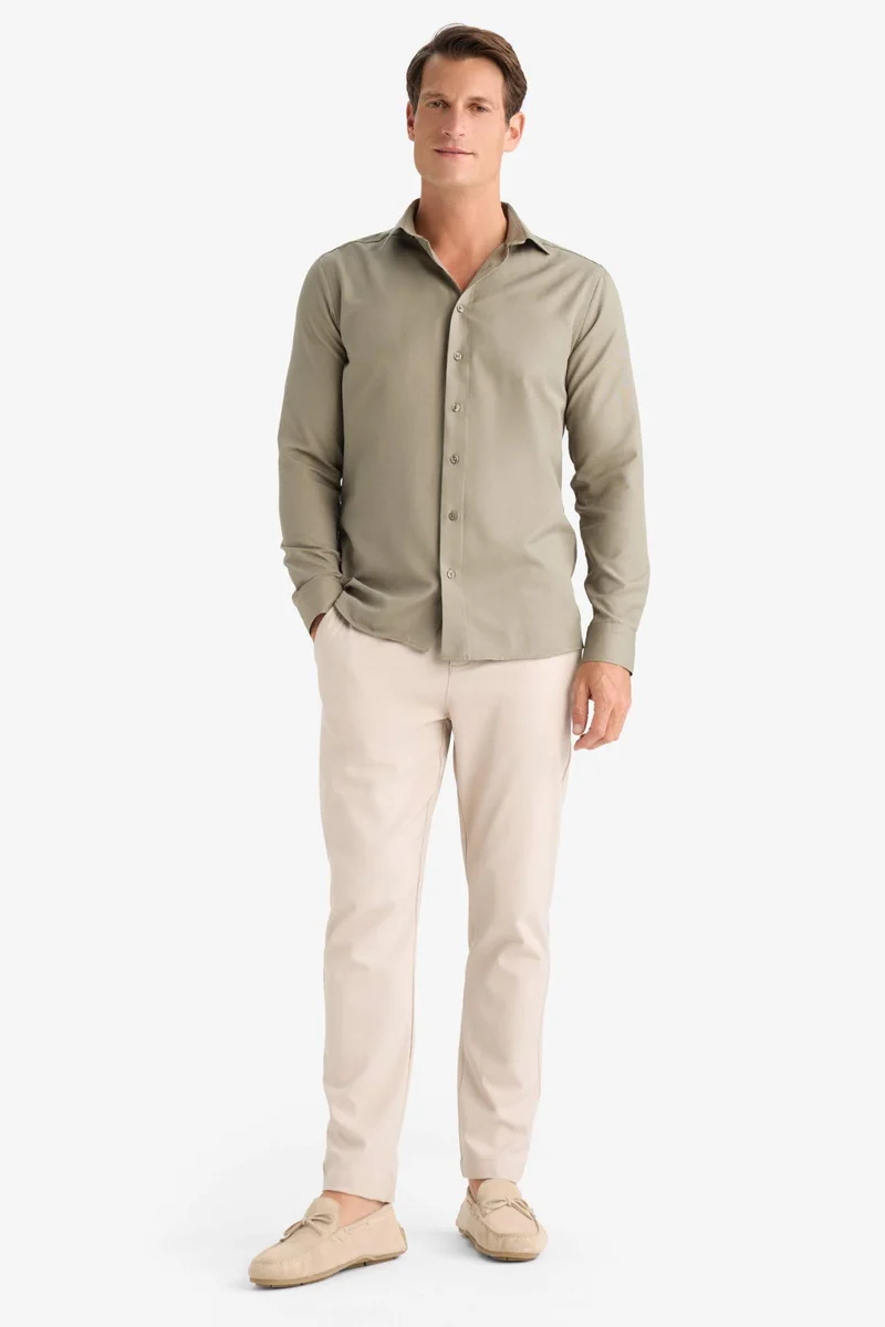 ديفاكتو Slim Fit Polo Collar Oxford Long Sleeve Shirt