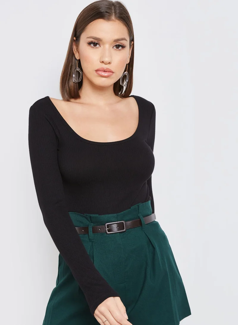 FOREVER 21 Scoop Neck Long Sleeve Top