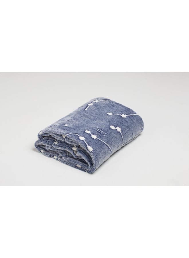 Wearable Blanket | Fleece Blanket w/ Sleeves & Pocket, Glow in the Dark, Soft Comfy & Warm, Machine Washable, for Adults Men Women Teenagers size 140 x 180cm - DeLuxe Glow Constellation