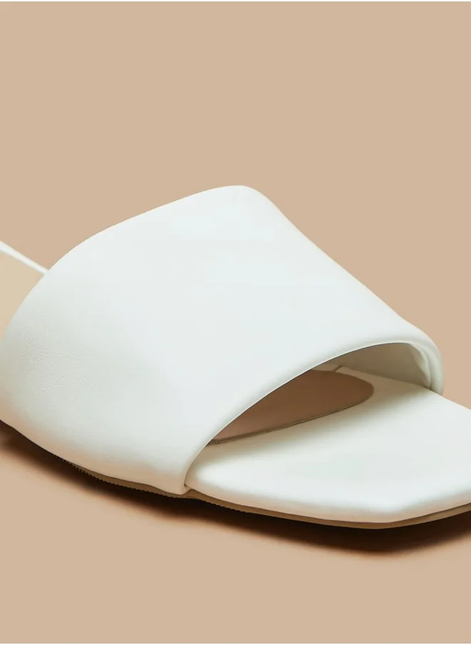 فلورا بيلا من شو إكسبرس Women's Flat Sandals